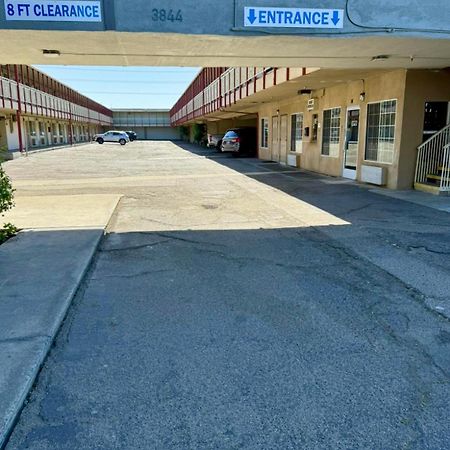 Regency Inn Fresno Dış mekan fotoğraf